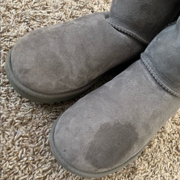 UGG Bailey Button Triplet - Picture 4 of 8